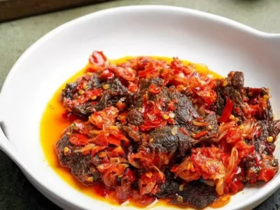 Makanan Daging Tokok Atau Dendeng Minangkabau