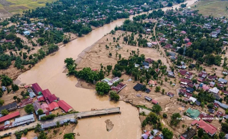 Bencana Banjir Yang Sedang Terjadi Di Sumatera