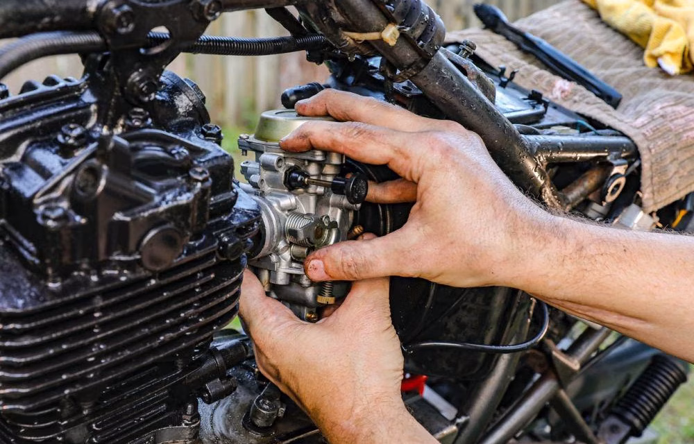 Cairan Carbon Cleaner Dongkrak Performa Mesin Motor