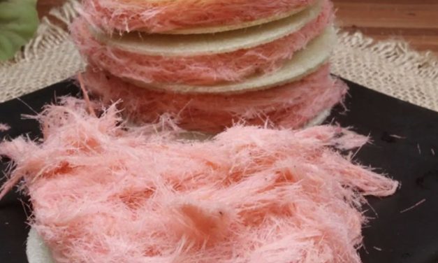 Jajanan Unik Rambut Nenek Berasal Dari Indonesia