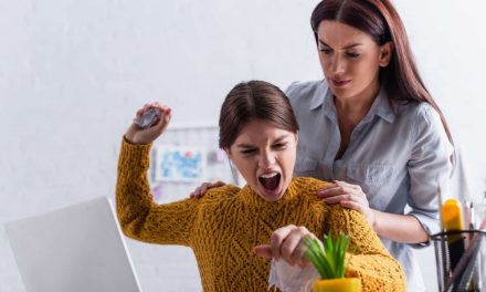 4 Cara Atur Emosi Dengan Baik Ketika Berpuasa