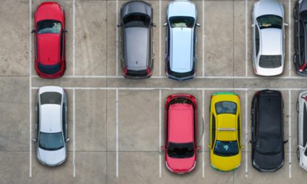 3 Cara Jitu Parkir Di Lahan Yang Sempit