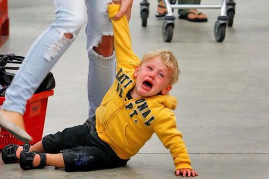 Biar Gak Stress: Cara Kalem Hadapi Tantrum Anak Di Keramaian