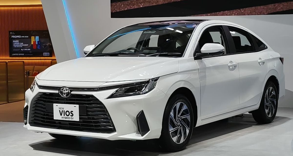 Vios Hybrid: Gaya Mewah, Kantong Tetap Aman Pas Bensin Naik