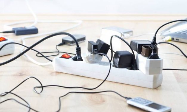 Efek Buruk Cas HP Sampai Pagi Yang Sering Di Sepelekan