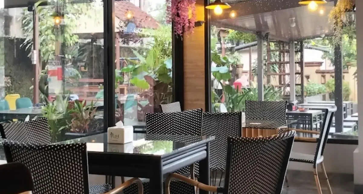 Gak Pake Jauh! Ini Pilihan Resto Terbaik Dekat Stasiun Cikarang