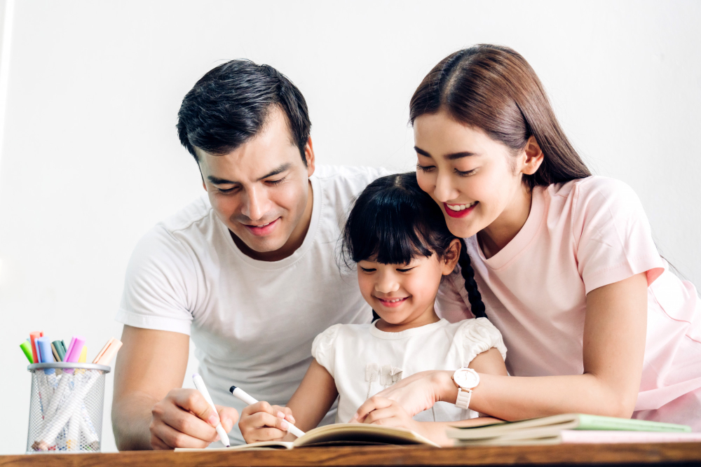 Zaman Sekarang, Peran Ayah Didik Anak Itu Sama Pentingnya!