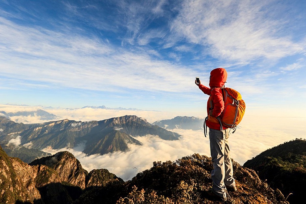 Naik Gunung Buat Health & Mental? Ini Fakta Uniknya!