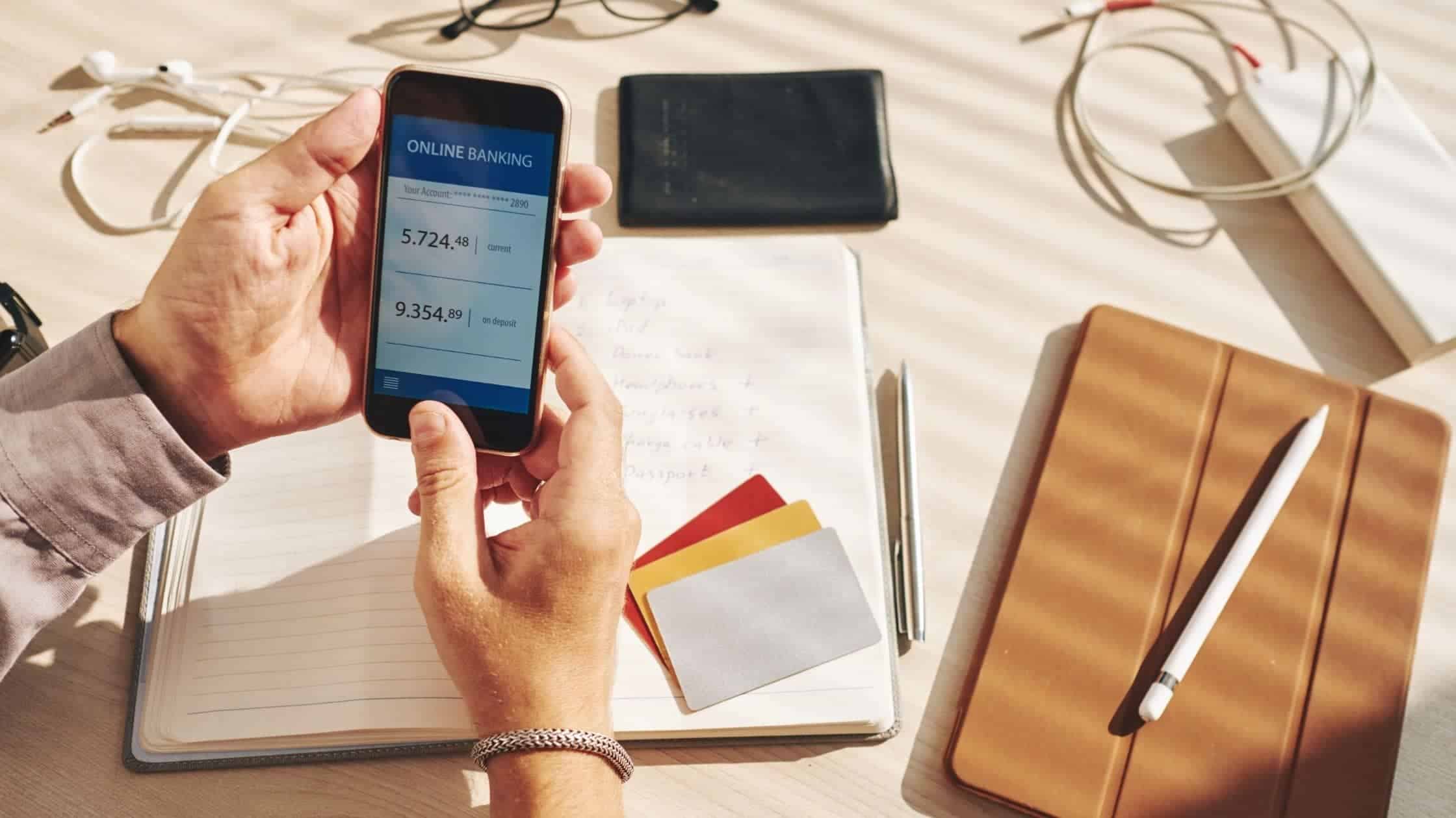 Zaman Digital: Ini Deretan Keuntungan Pakai M-Banking